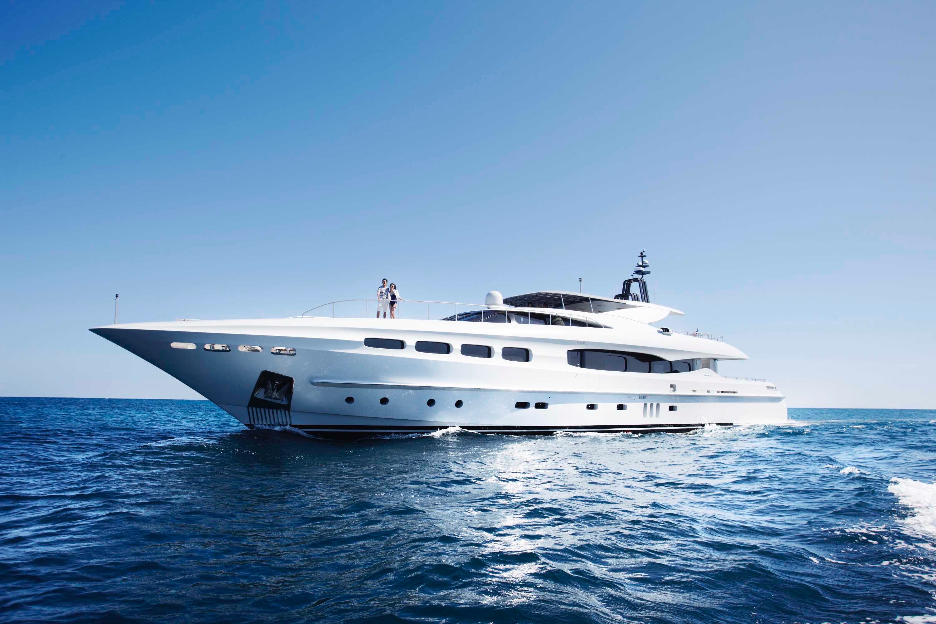 pacific motor yacht